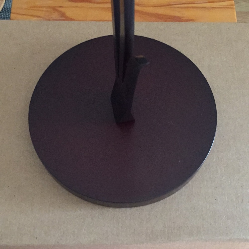Umbra Jewelry Stand - Picture 4 of 12